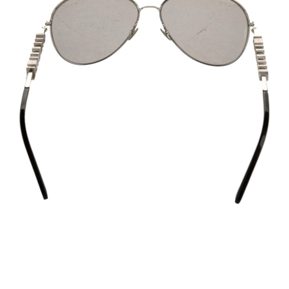 Chanel pilot polarized sunglasses - Picture 9 of 13